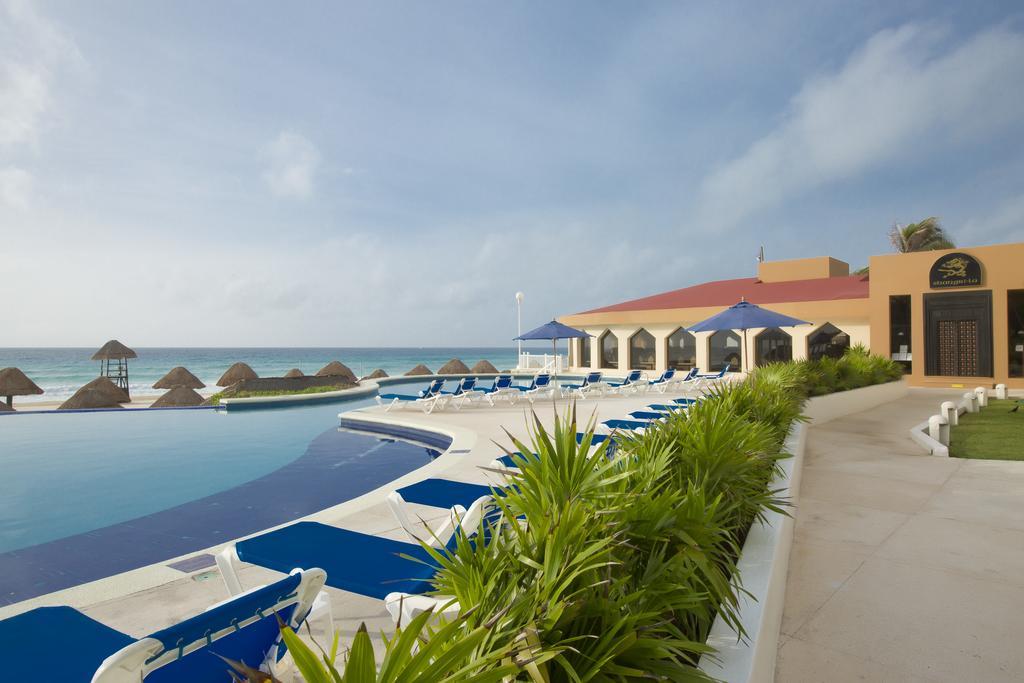 Golden Parnassus Resort & Spa (Adults Only) Cancun Exterior photo